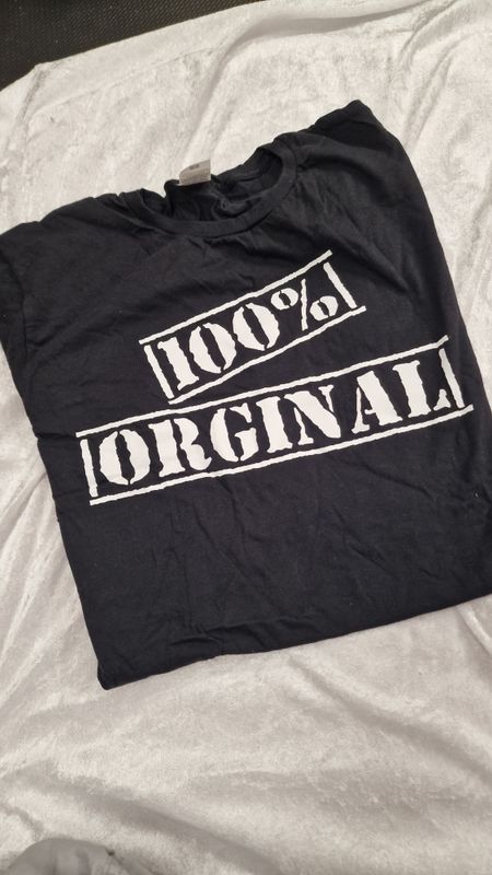 100 % original ( S )