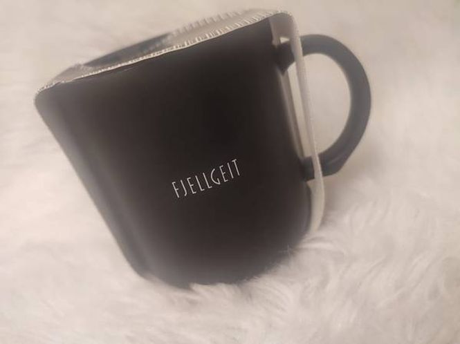 Hovedbilde Krus matt sort m/hvitt ...