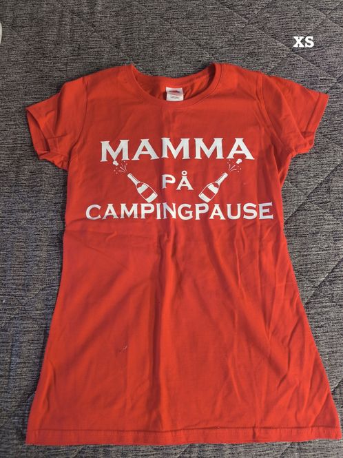 Hovedbilde Mamma på campingpause (xs)
