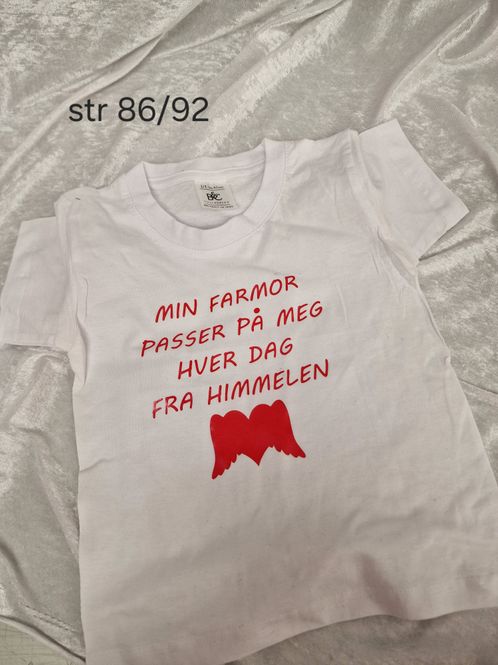 Hovedbilde Min farmor passer på str ...