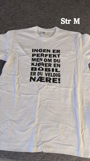 Hovedbilde Bobil veldig hvit ( str M )